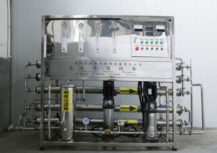 1噸雙級全不銹鋼反滲透設備